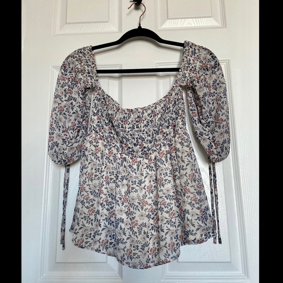 American Eagle Floral Smock Top - Picture 1 of 4
